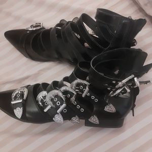 Jeffrey Campbell Psych multi buckle flats size 7.5